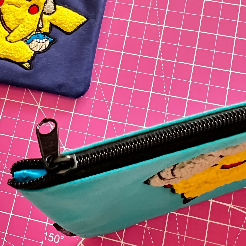 NEW POKEMON Detective Pikachu Pouch 2 Set - Blue and Navy - Picture 8 of 10